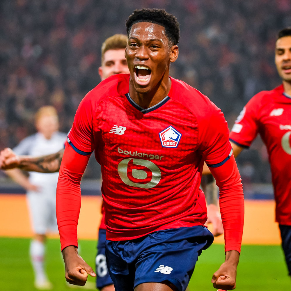 加拿大逆转瑞士，莱万关键制胜的简单介绍