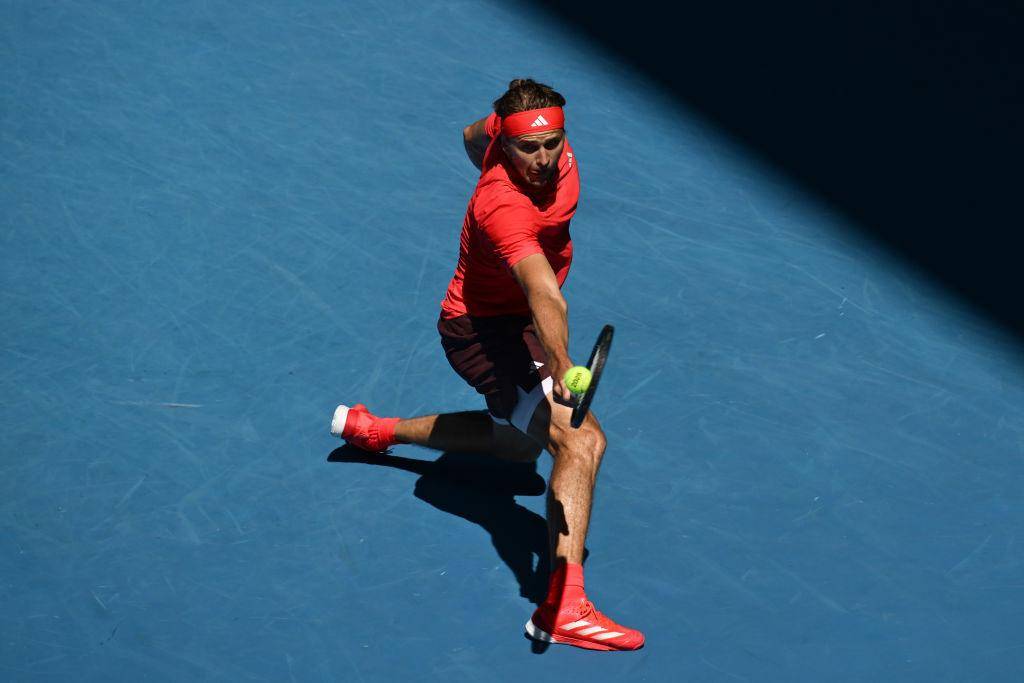 英国网球队爆冷澳大利亚网球队，兹维列夫打破历史纪录的简单介绍