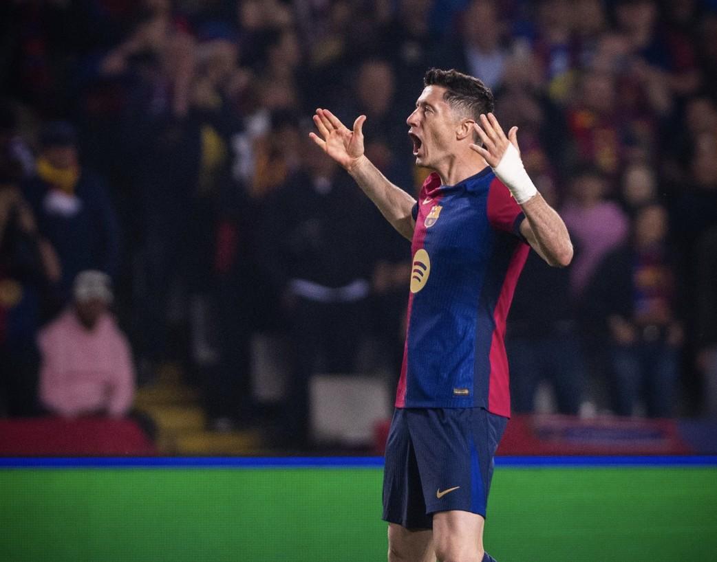 包含秘鲁翻盘哥伦比亚,莱万打破历史纪录的词条 包含秘鲁翻盘哥伦比亚,莱万打破历史纪录的词条