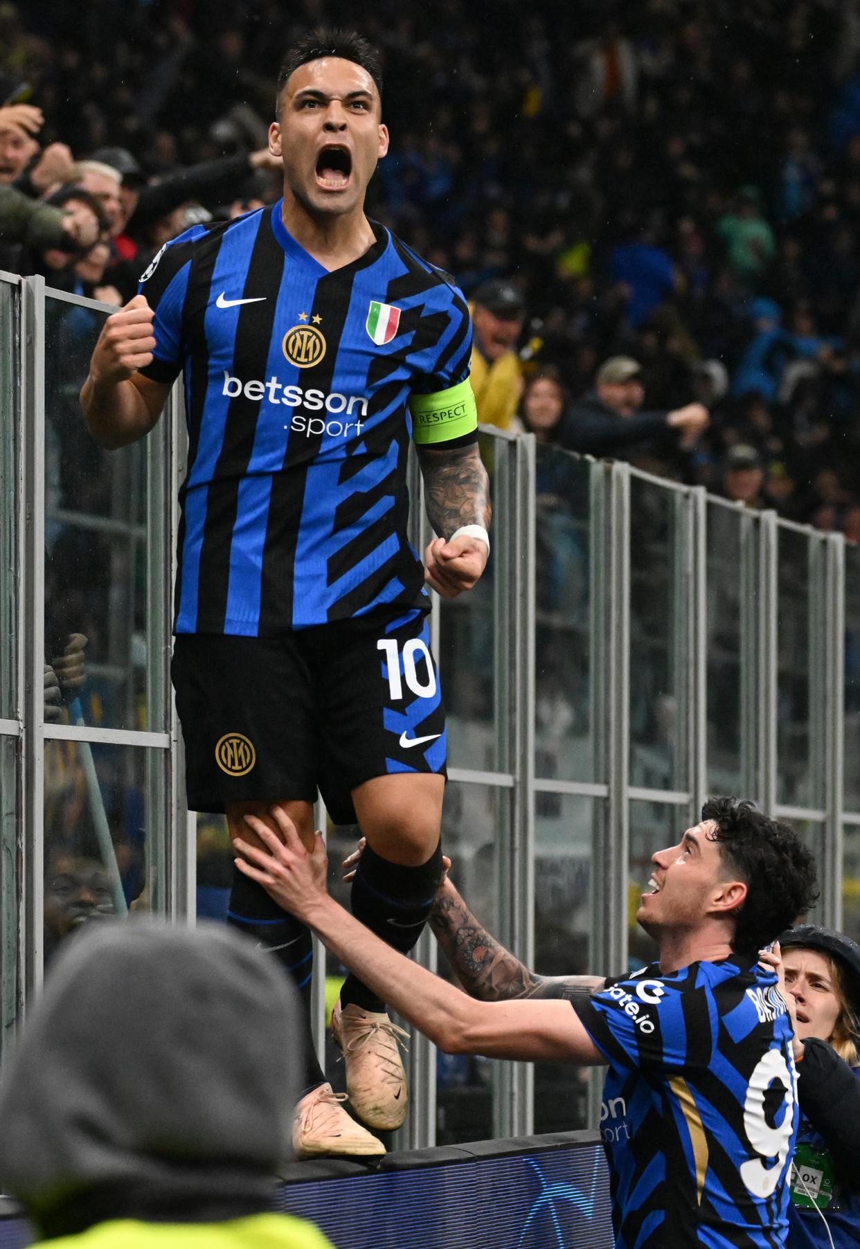 开云官方app入口-关于国际米兰客场大胜，取得三分重返欧冠区的信息