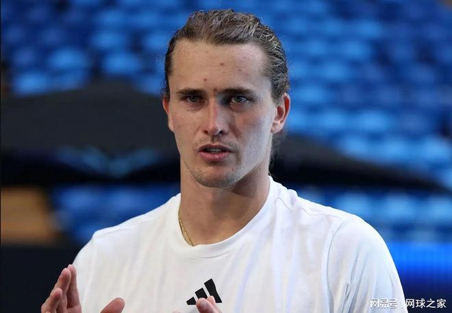 开云APP-西班牙网球队血洗美国网球队，兹维列夫统治全场的简单介绍