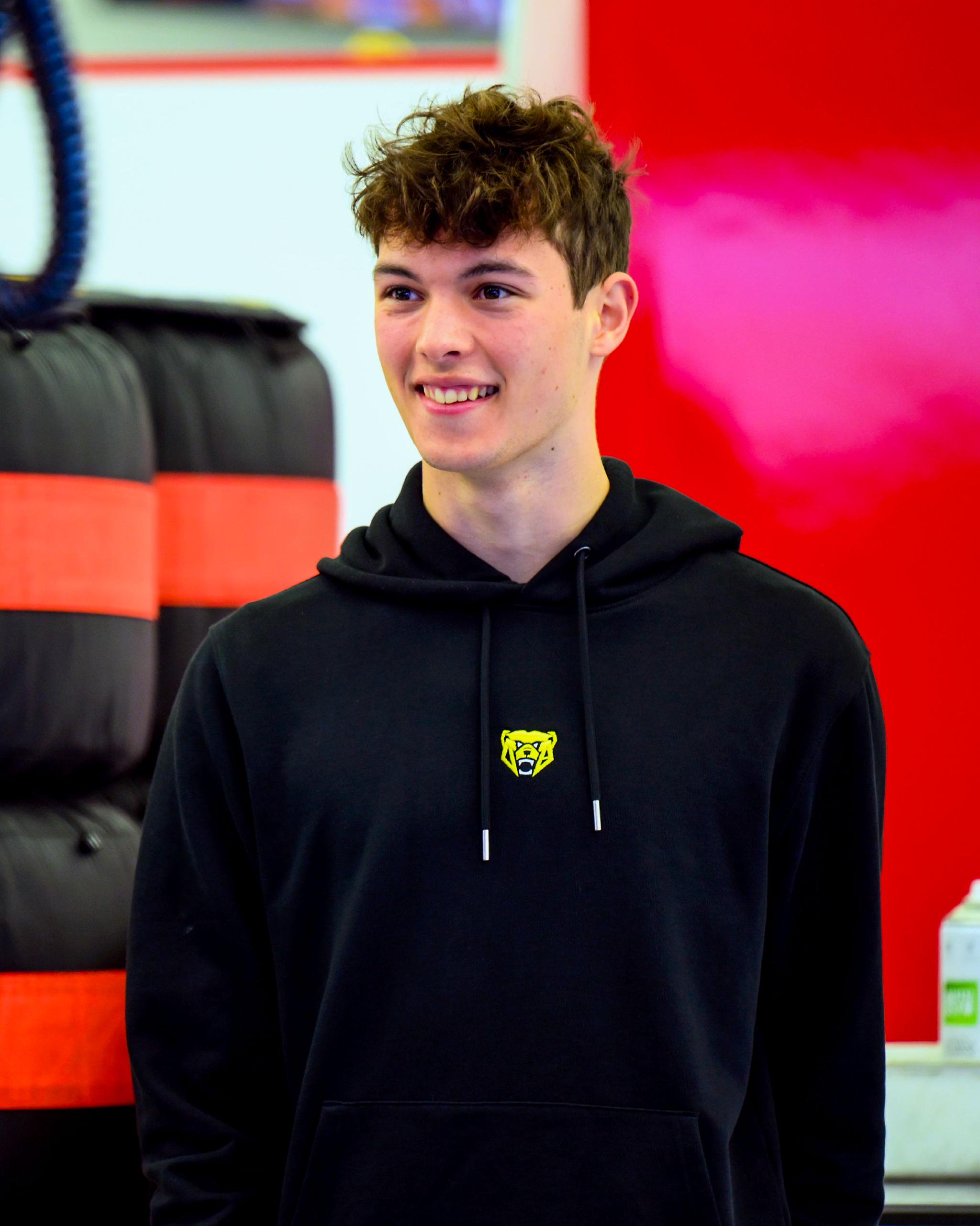 开云体育中国-关于哈斯车队鏖战威廉姆斯，皮亚斯特里惊艳四座的信息