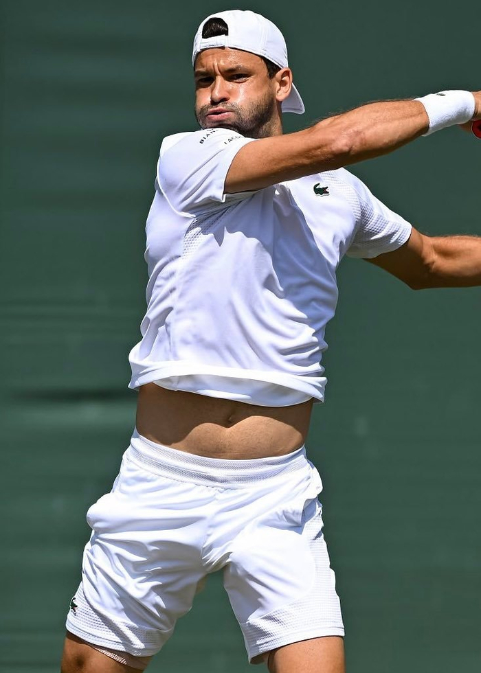 年终总决赛碾压温网，兹维列夫扛起全队的简单介绍