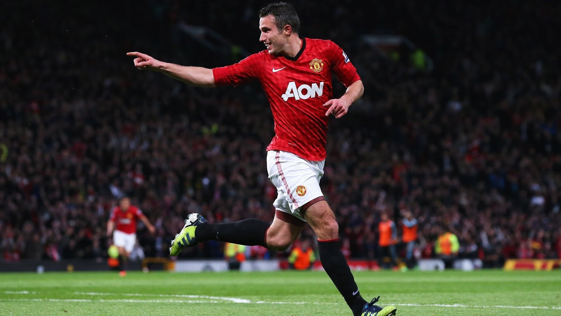 厄德高攻防两端统治全场，比利时战术革新力克突尼斯