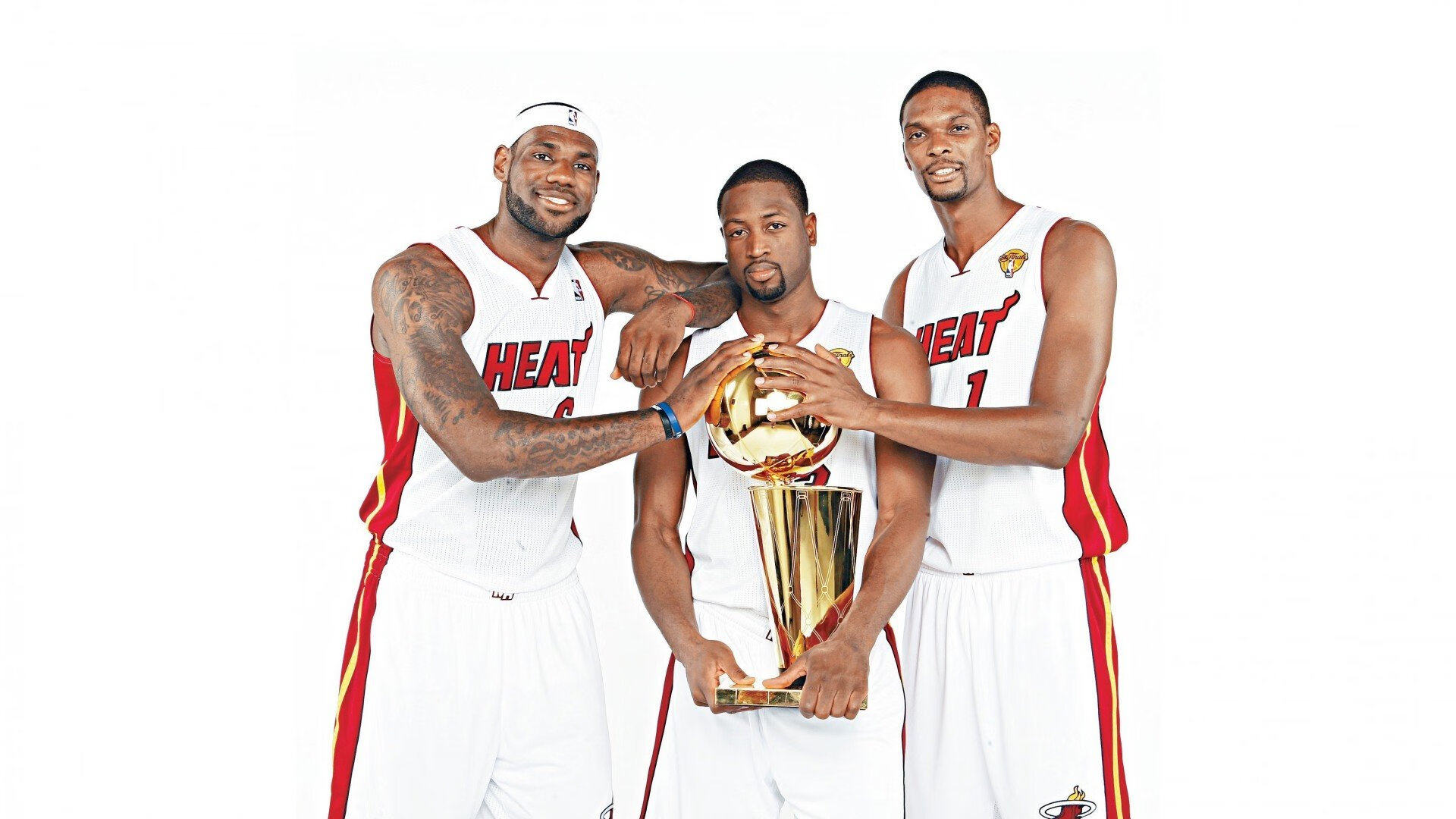 当爵士乐响起，詹姆斯主宰比赛走向，犹他踏平克利夫兰之夜